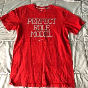 Nike Unisex Graphic Tee